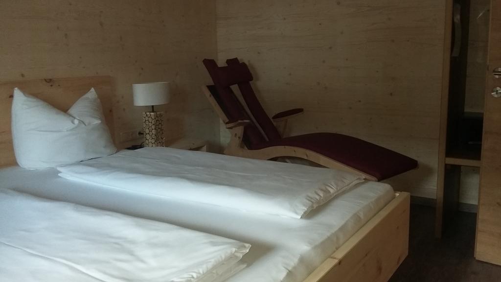 Appartements Alpenland Lermoos Quarto foto